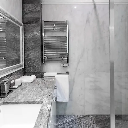 Champs - Elysees Collection Apartment